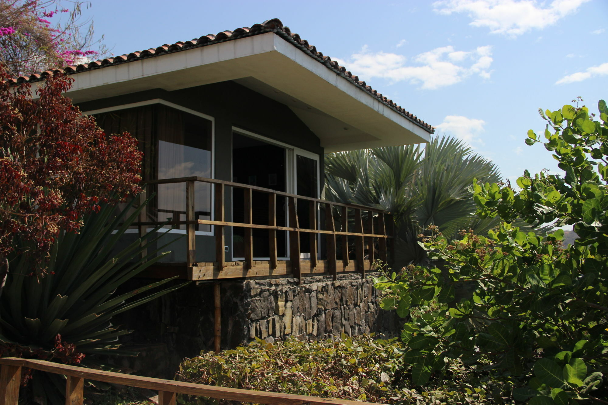 Vista Sunzal Bungalow Ла-Либертад Экстерьер фото